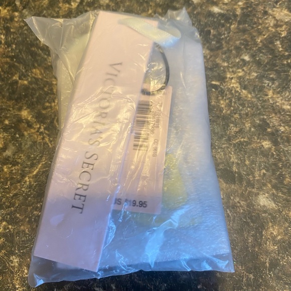 NWT VS bag charm - Picture 2 of 2